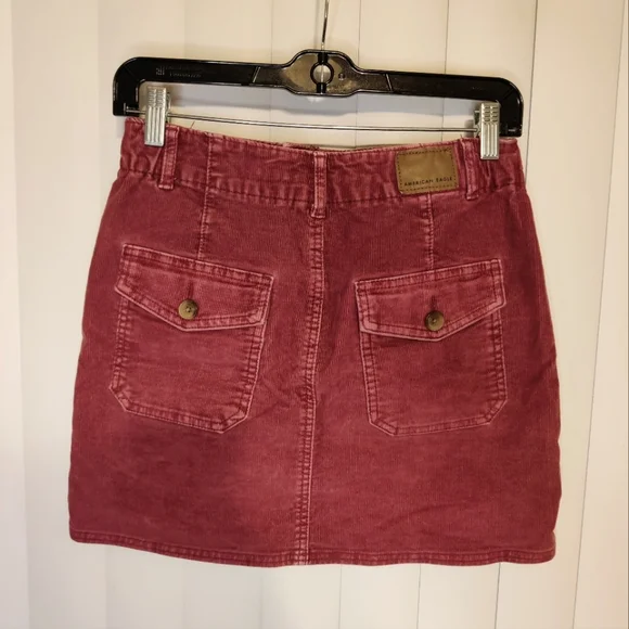 American Eagle dark dusty rose corduroy mini skirt Size 0 - Picture 2 of 4
